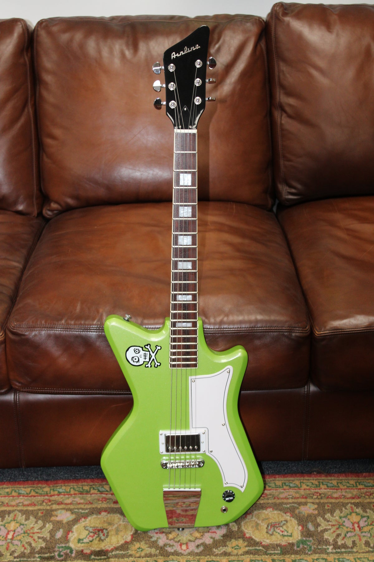 Airline Guitars Jetsons Jr Ghoulie Green - B-Stock Serial # 2401795