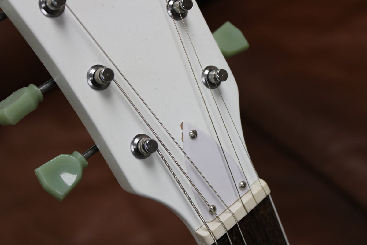 Airline Guitars Jetsons '59 3P DLX PRO White - B-Stock Serial # VA2302471