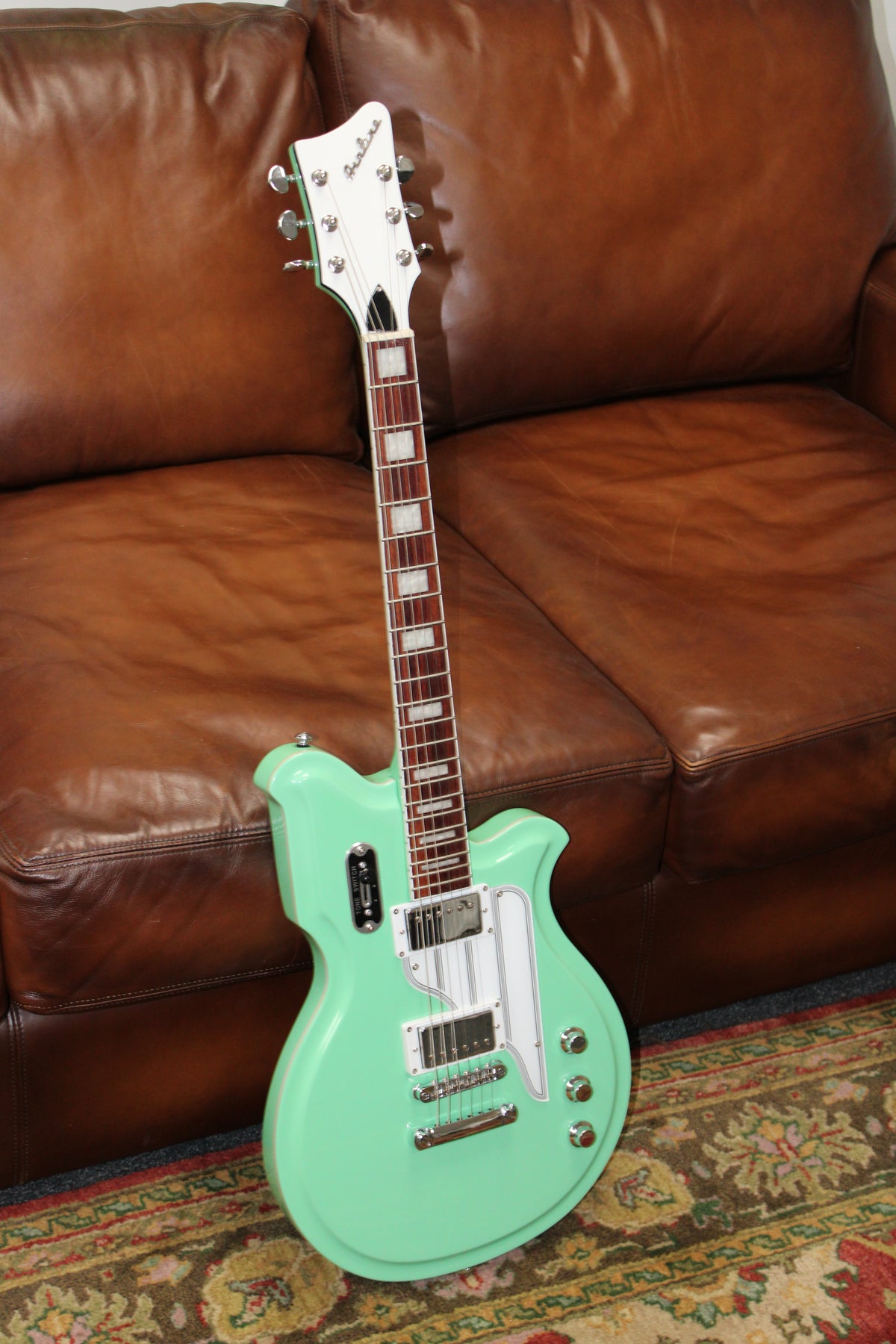 Airline Guitars MAP Seafoam Green - B-Stock Serial # WI12301092