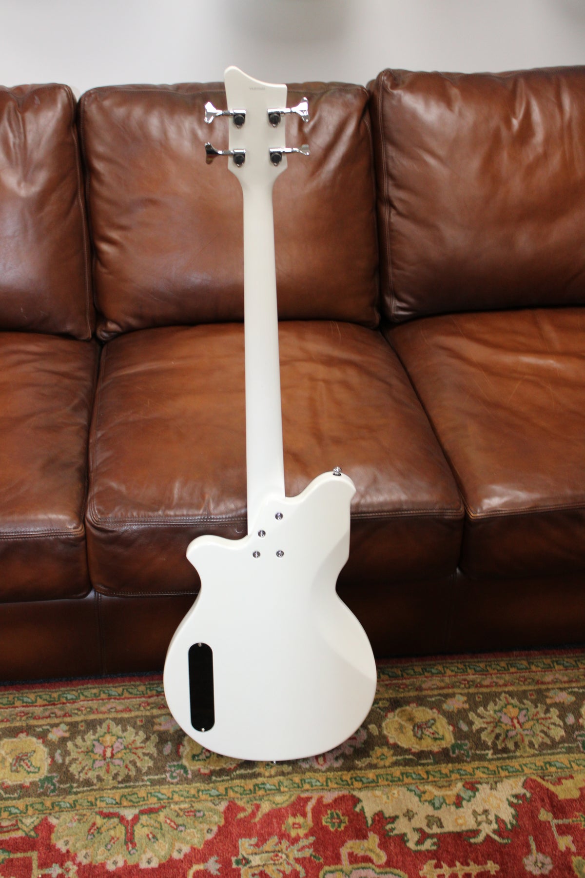 Airline Guitars MAP Bass Short Scale White - B-Stock # VA2510482