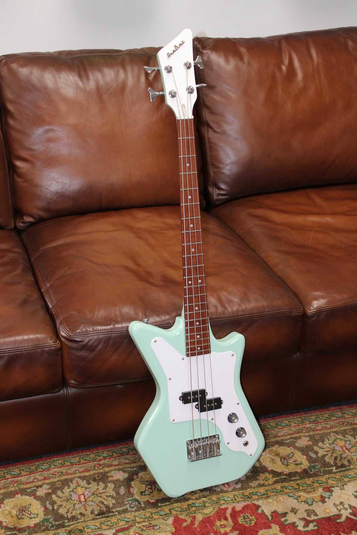 Airline Guitars Jetsons Jr Bass Seafoam Green - B-Stock Serial # 2400860